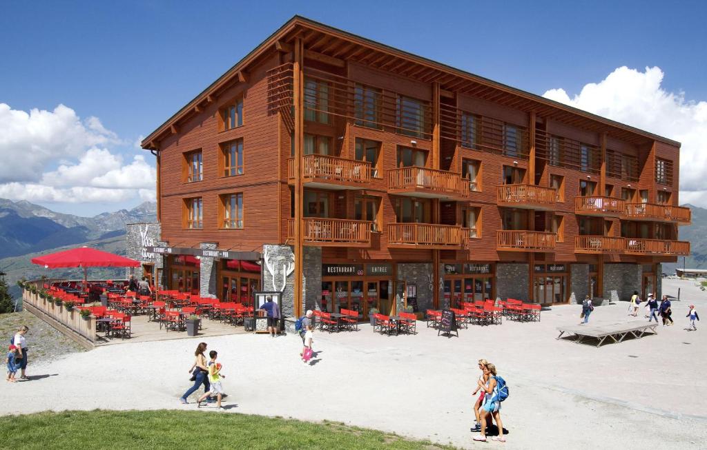 Гости Appart'Hotel Prestige Odalys Eden