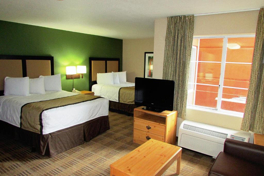 Postel nebo postele na pokoji v ubytování Extended Stay America Suites - Seattle - Bothell - Canyon Park