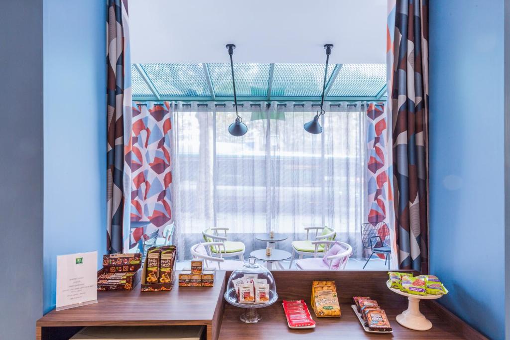 ibis Styles Paris Gare de l'Est TGV - Resim 41