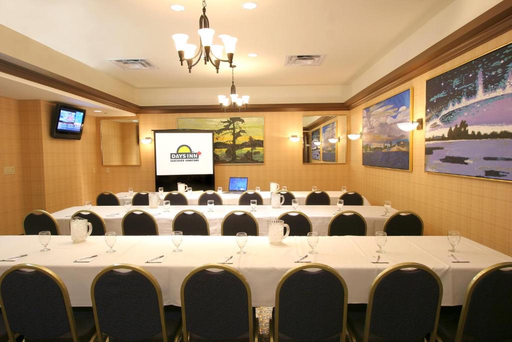 Konferenční prostory v ubytování Days Inn by Wyndham Vancouver Downtown