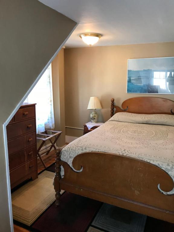 Maple Hill Farm Bed & Breakfast - Double Room With Shared Bathroom