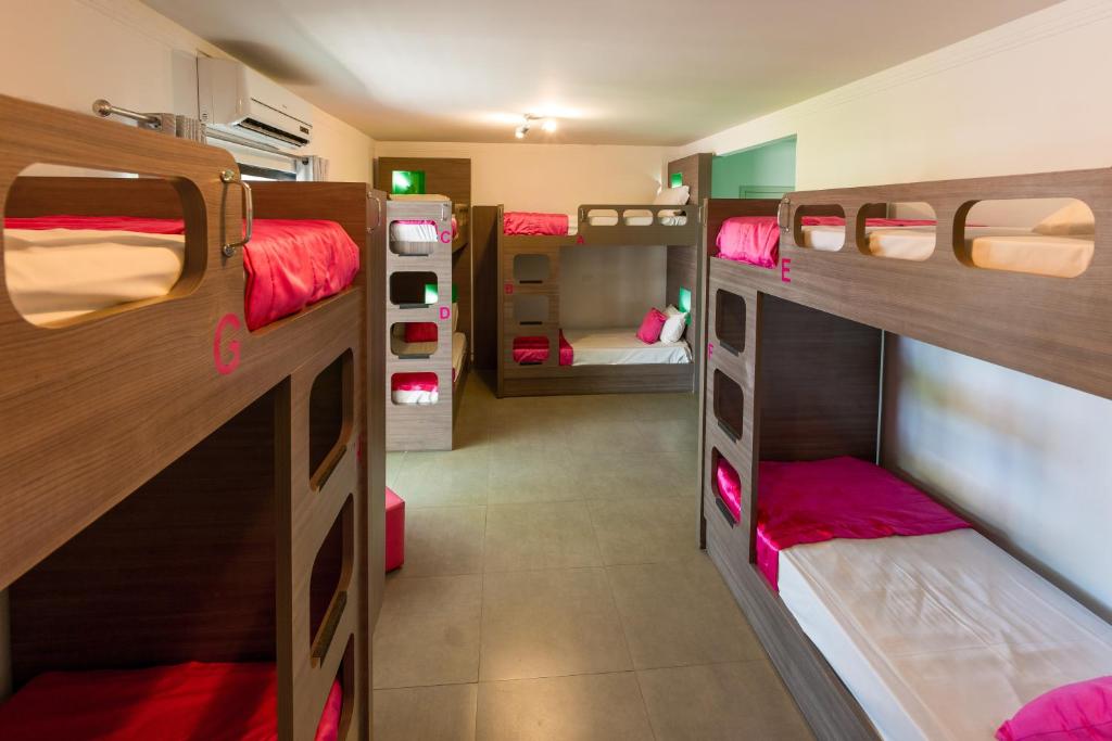 Postel nebo postele na pokoji v ubytování Concept Design Hostel & Suites