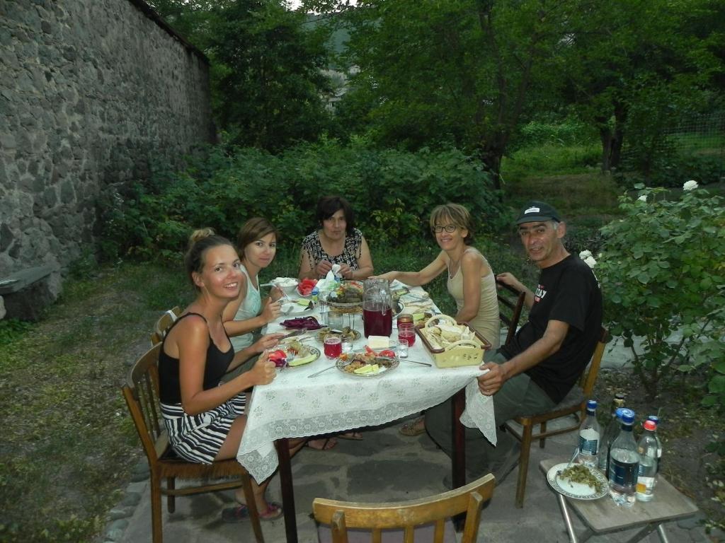 Nápoje v ubytování Barseghyan's Guest House