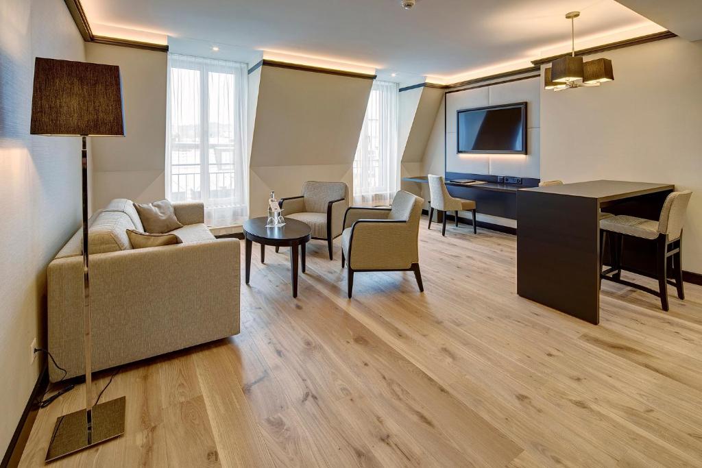 Hotel Monopol Luzern - Resim 26