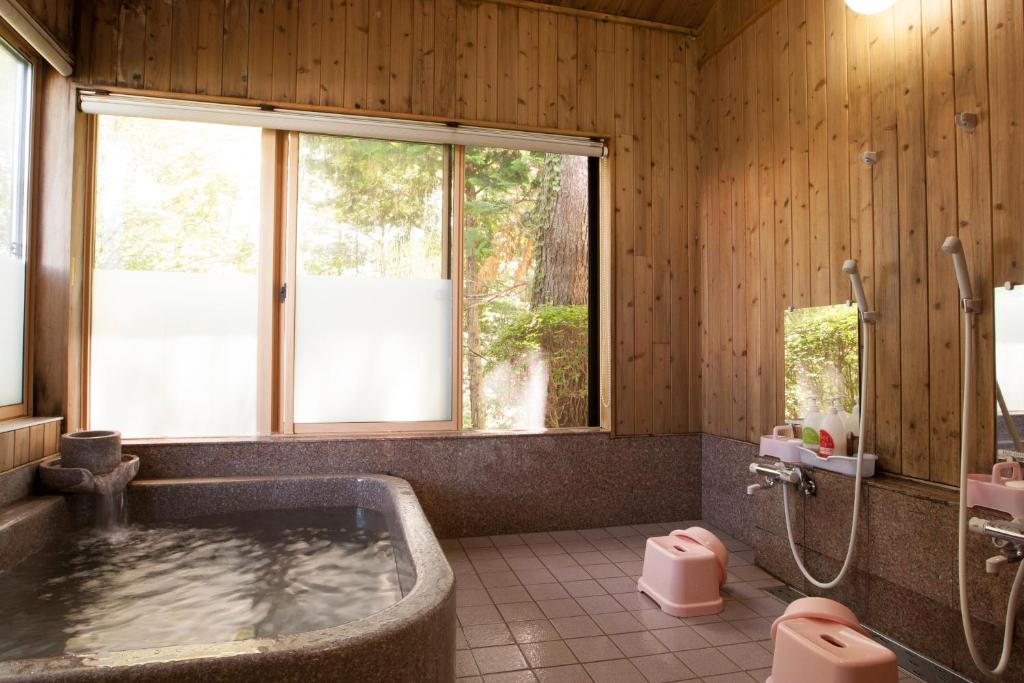 Koupelna v ubytování Aiwa no Mori Hotel