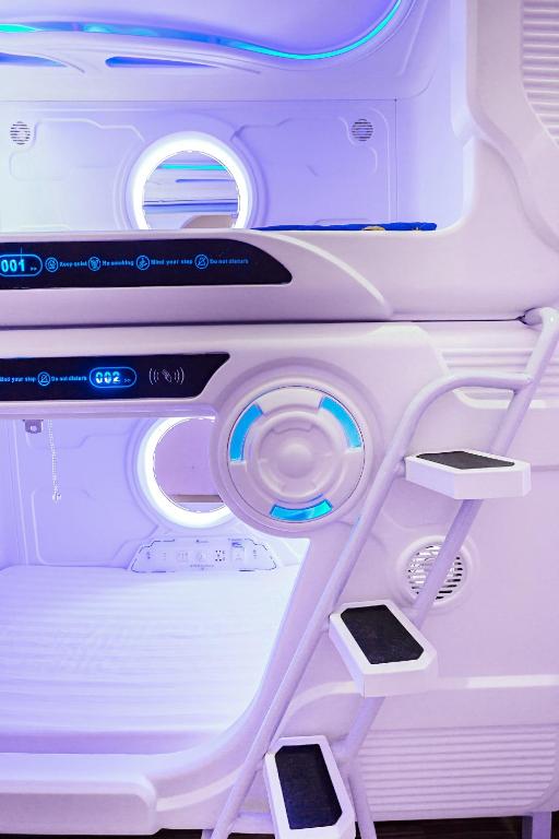 تصویر اتاق‌های اسپیس‌پاد (Spacepod@com) - تصویر ۲