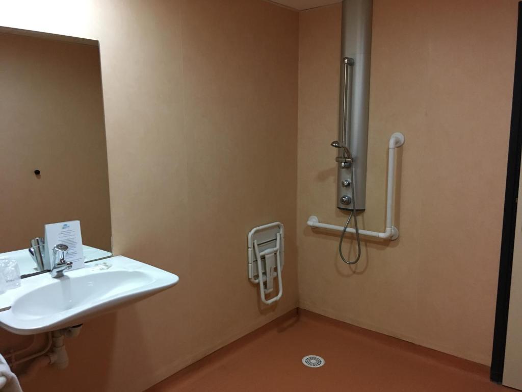 Koupelna v ubytování L'Escale