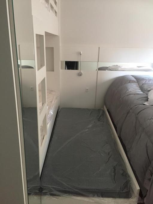 Apto lindo e novo no centro Gramado  Apto lindo e novo no centro Gramado