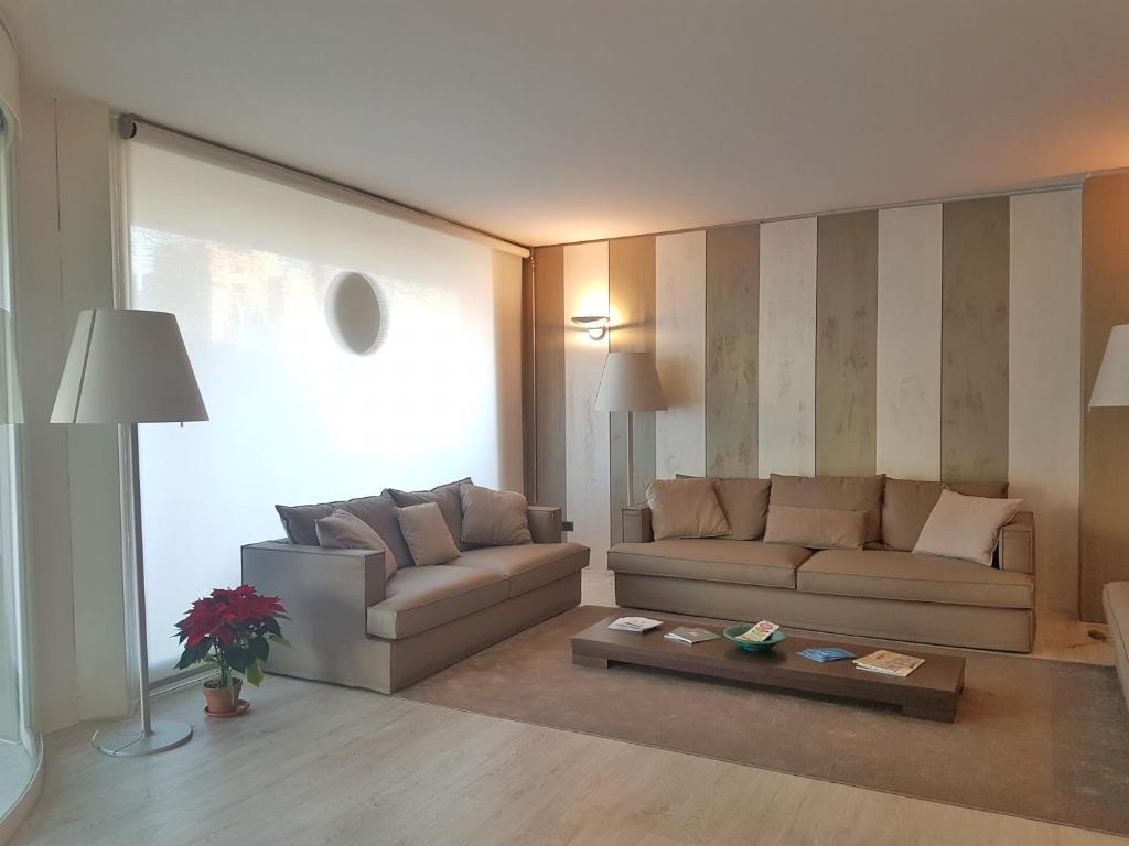 Area soggiorno di Plus Welcome Milano