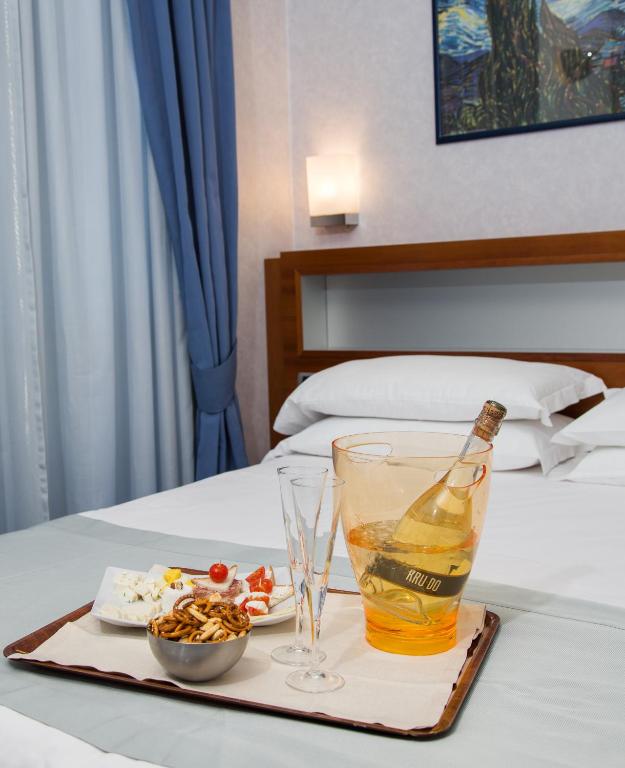 Best Western Plus Hotel Plaza