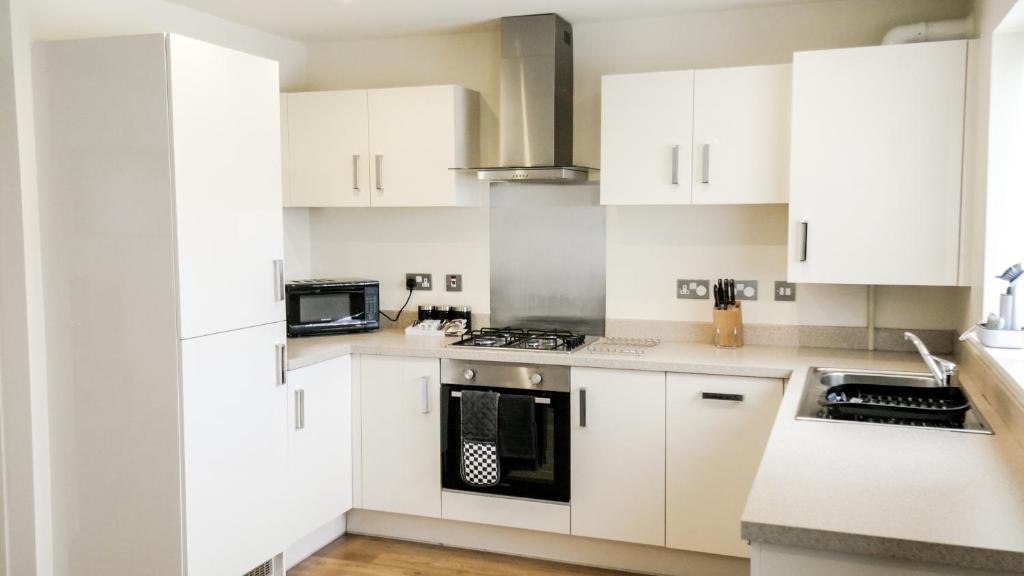 UR City Pad - Regent Wharf - Two-Bedroom Apartment