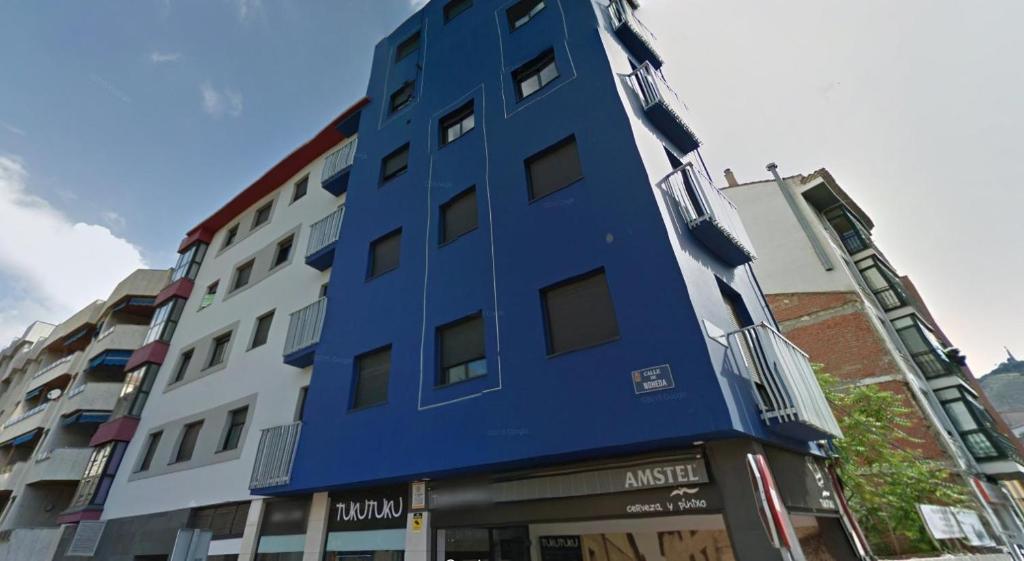 Budova, v ktorej sa apartmán nachádza