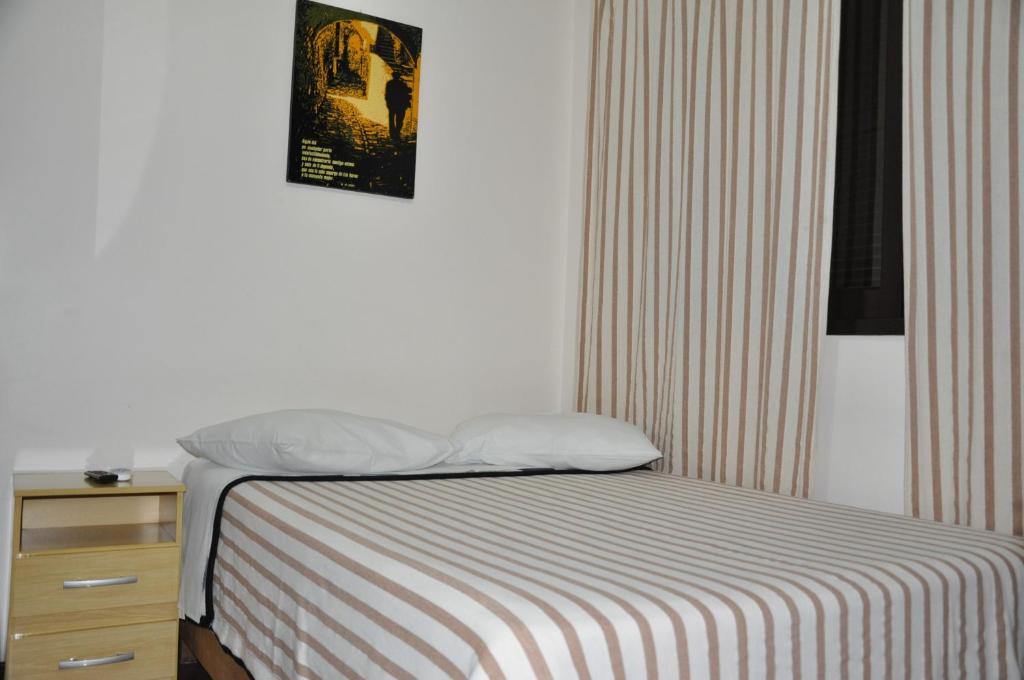 Hotel Nelly
