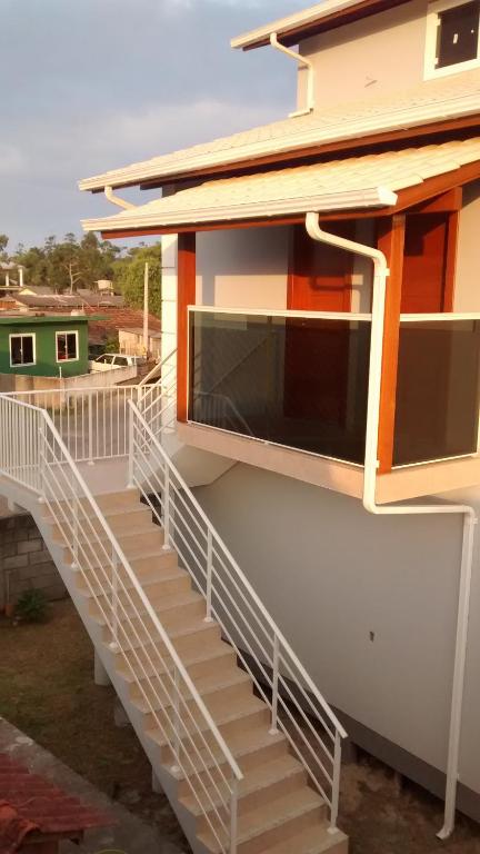  Apartamentos entre a Pinheira e Guarda do Embaú