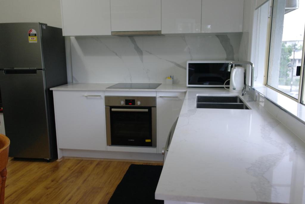 Hampton Court Apartments - Resim 43