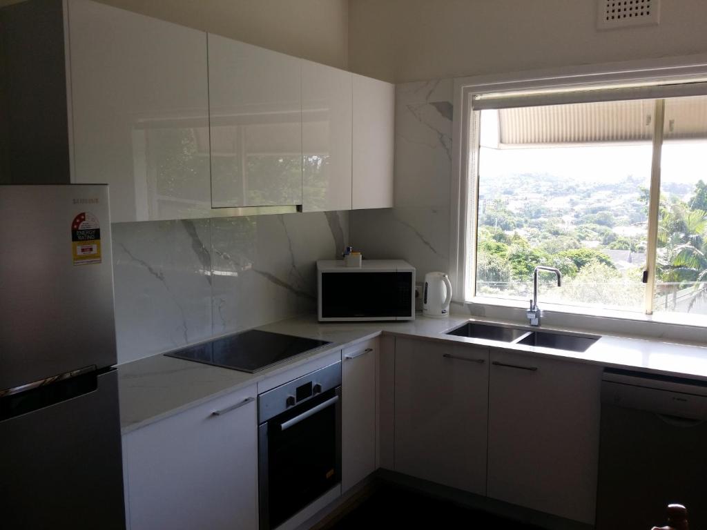 Hampton Court Apartments - Resim 42