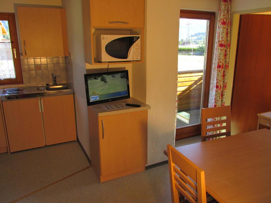 Kuchyňa alebo kuchynka v ubytovaní Ferienhaus Fallenegger