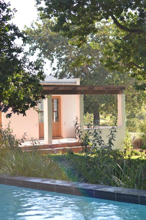 Klein Welmoed Luxury Guest House - Chalet