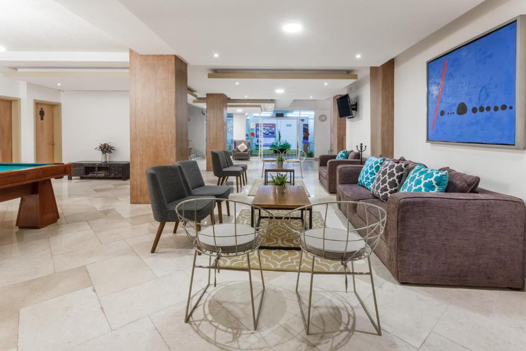 Posezení v ubytování Howard Johnson by Wyndham Guanajuato Leon Avenida