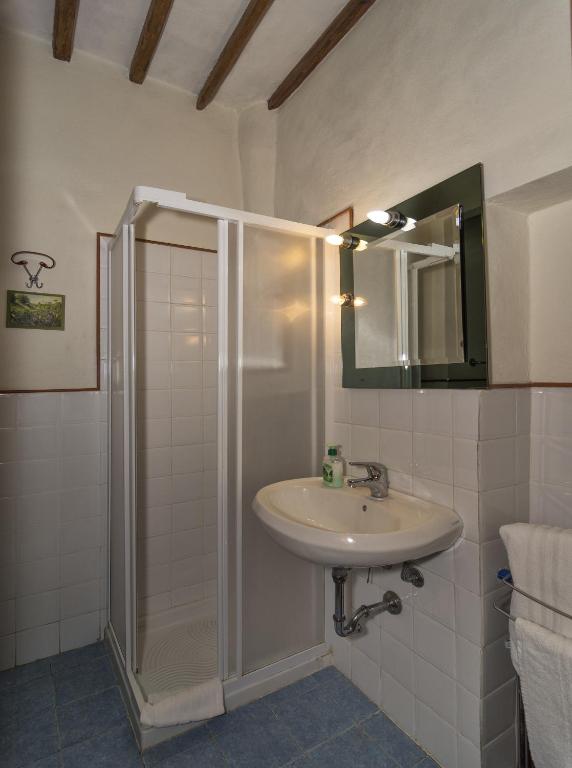 Koupelna v ubytování B&B Due Borghi
