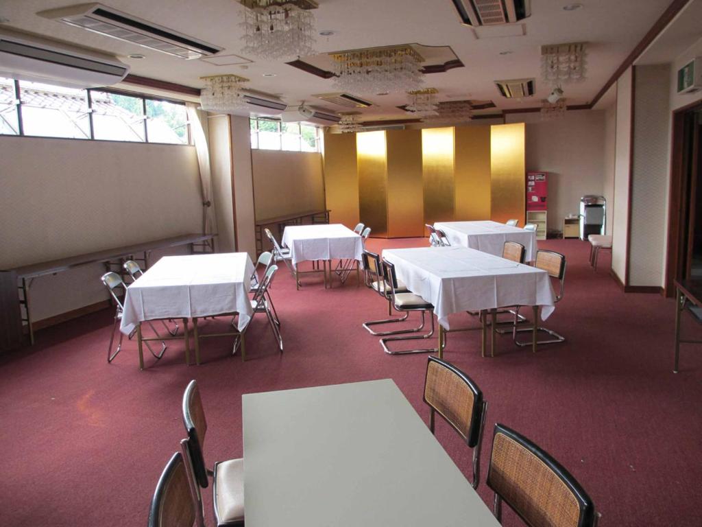 Restaurace v ubytování Hibaso