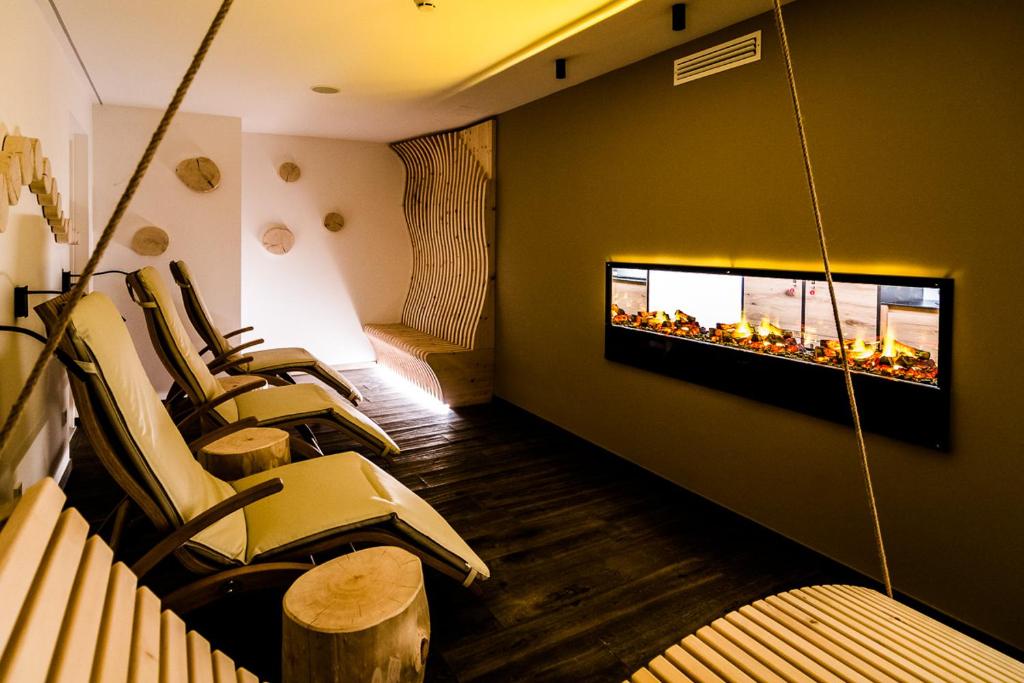 TV a/nebo společenská místnost v ubytování Hotel Regglbergerhof