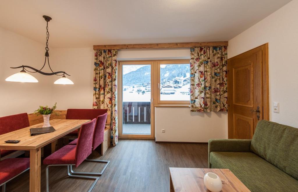 Posezení v ubytování Ferienhaus Larinmos