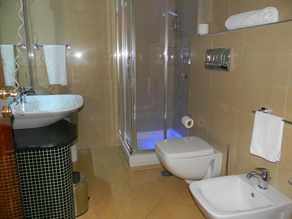 Koupelna v ubytování Grand Hotel Paradiso
