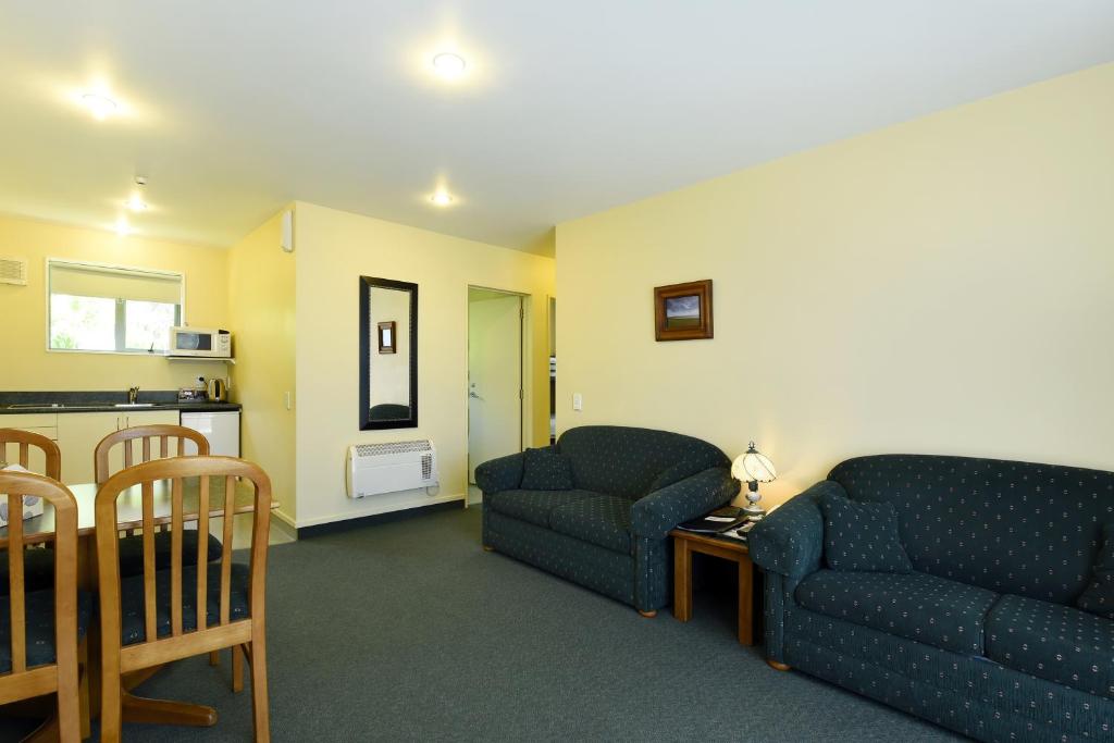 Kuchyň nebo kuchyňský kout v ubytování Abelia Motor Lodge