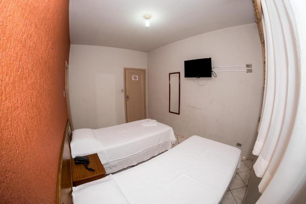 Santa Rosa Hotel