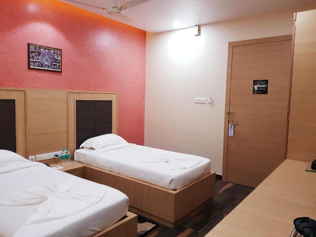 Postel nebo postele na pokoji v ubytování Hotel Starway