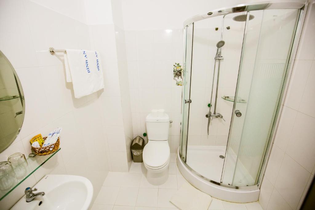 Koupelna v ubytování Binh An hotel