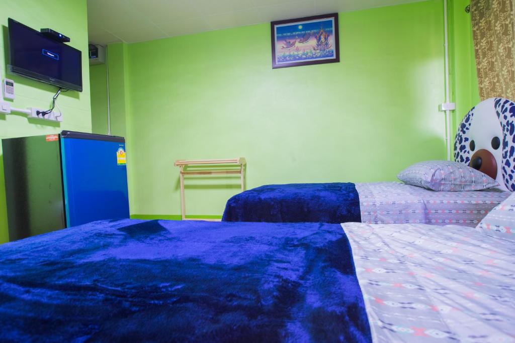 Postel nebo postele na pokoji v ubytování Your Home