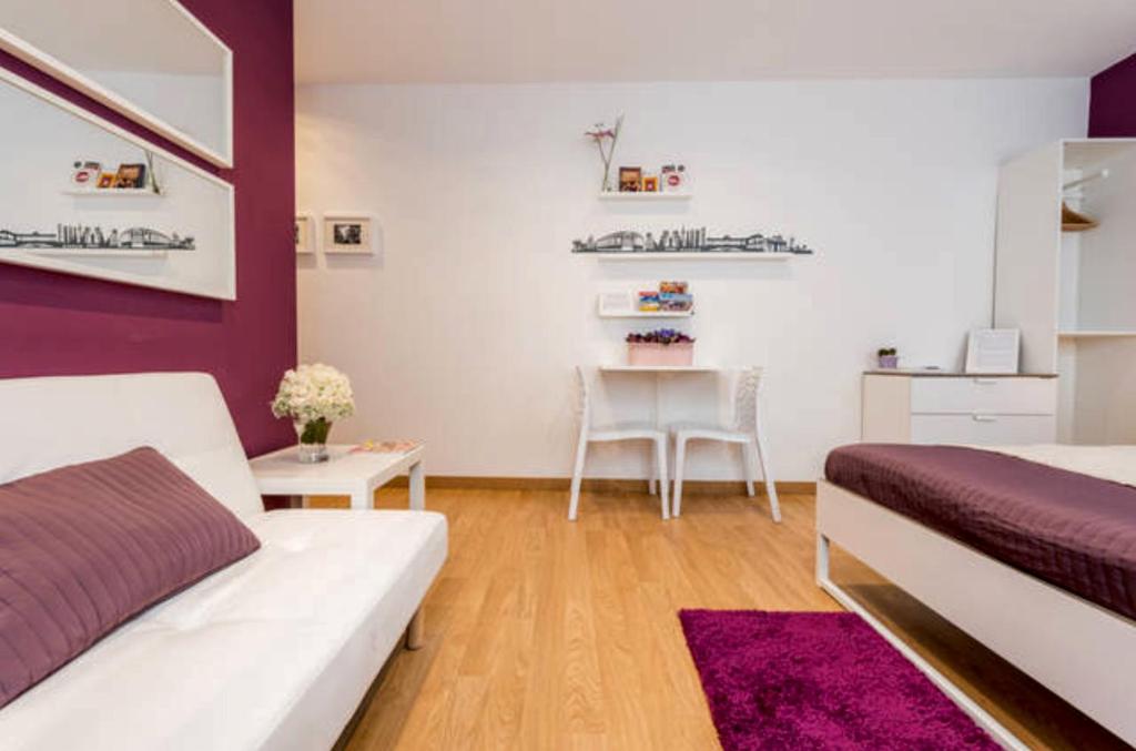 Postel nebo postele na pokoji v ubytování Apartamento en Calle Jardines - Madrid Centro