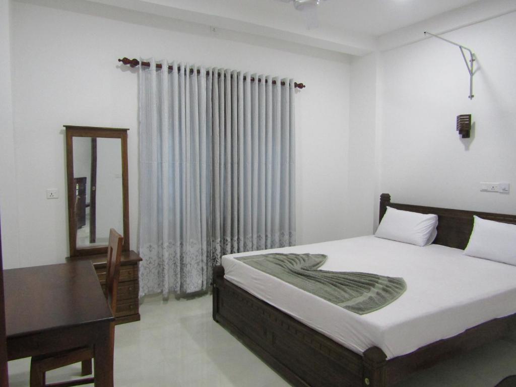 Gallery image of NEW SEA LION Guest House in Hikkaduwa