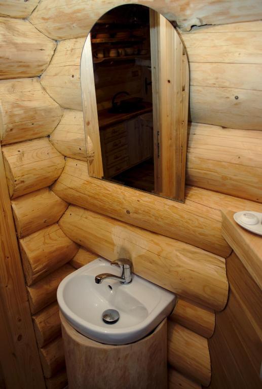 Koupelna v ubytování Srub RANCH NA HRANICI