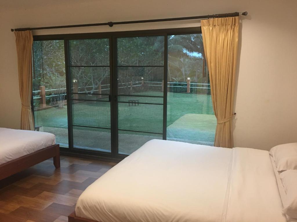 Sleep Soundly By The Sea - 17