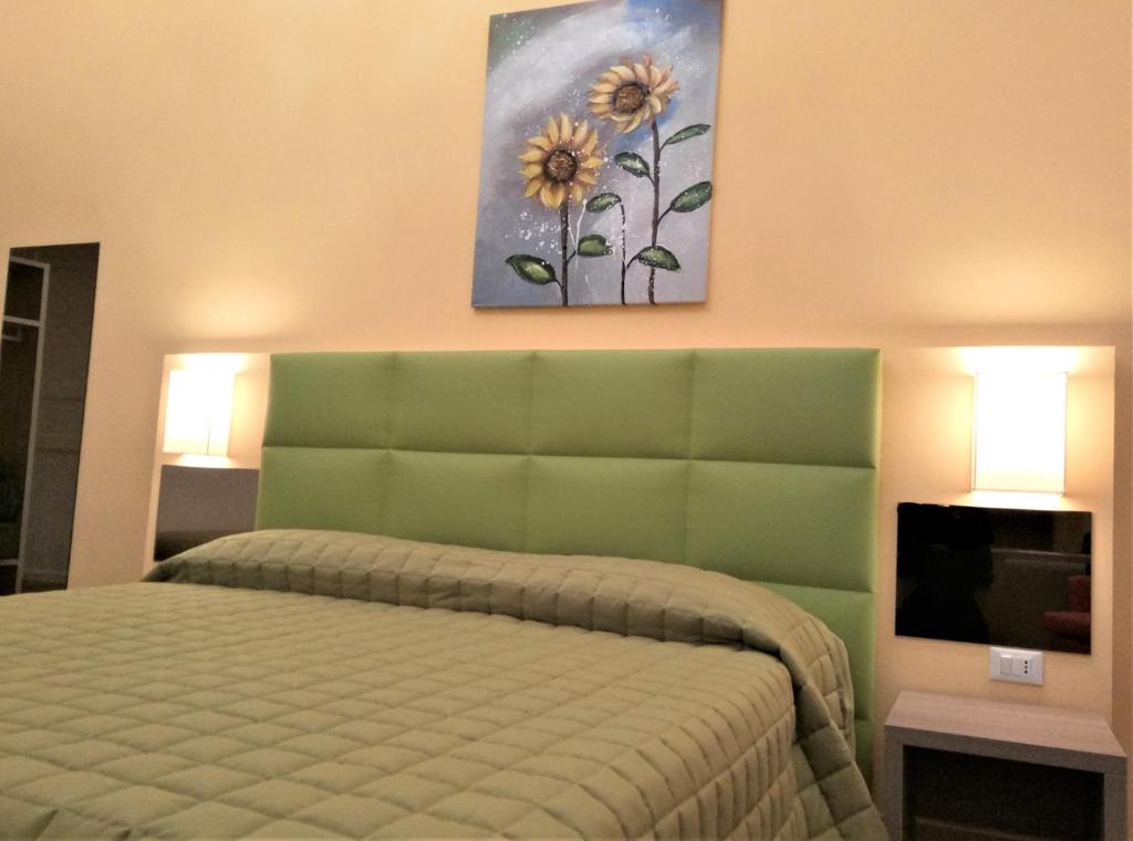 Hotel Etnea Royal Suites - Resim 41