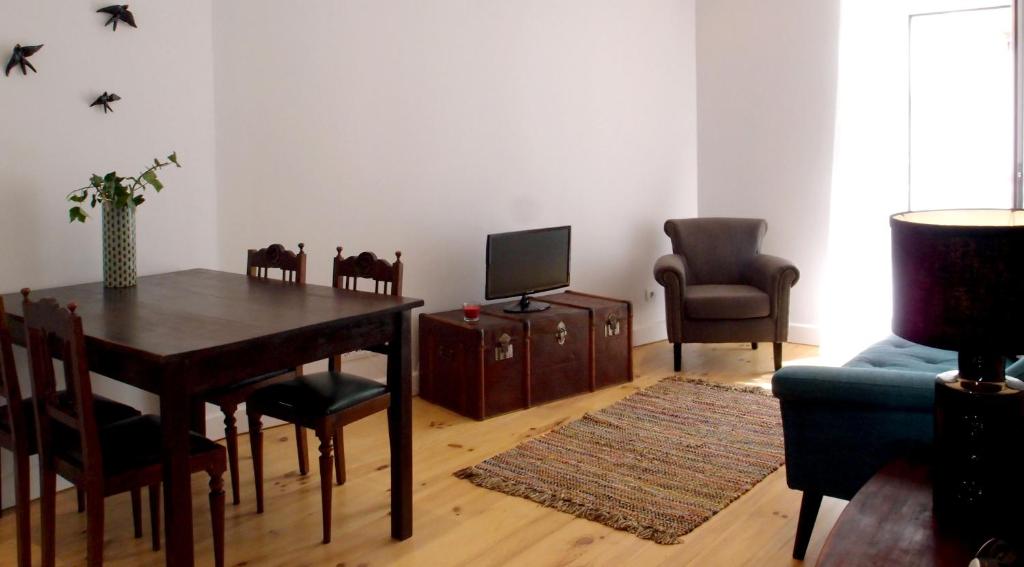 Cacilhas Guest Apartments - Apartamento De Dos Dormitorios (4 Adultos)