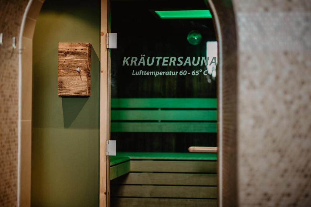 Certifikát, hodnocení, plakát nebo jiný dokument vystavený v ubytování Hotel Restaurant tauernhex