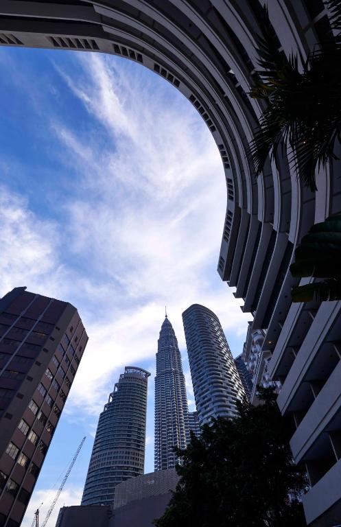 Bangunan di mana terletaknya hotel