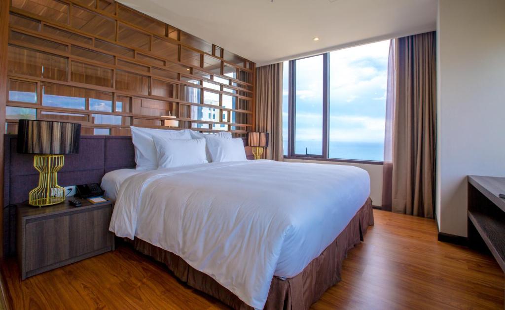Suite Có Giường Cỡ King Nhìn Ra Biển