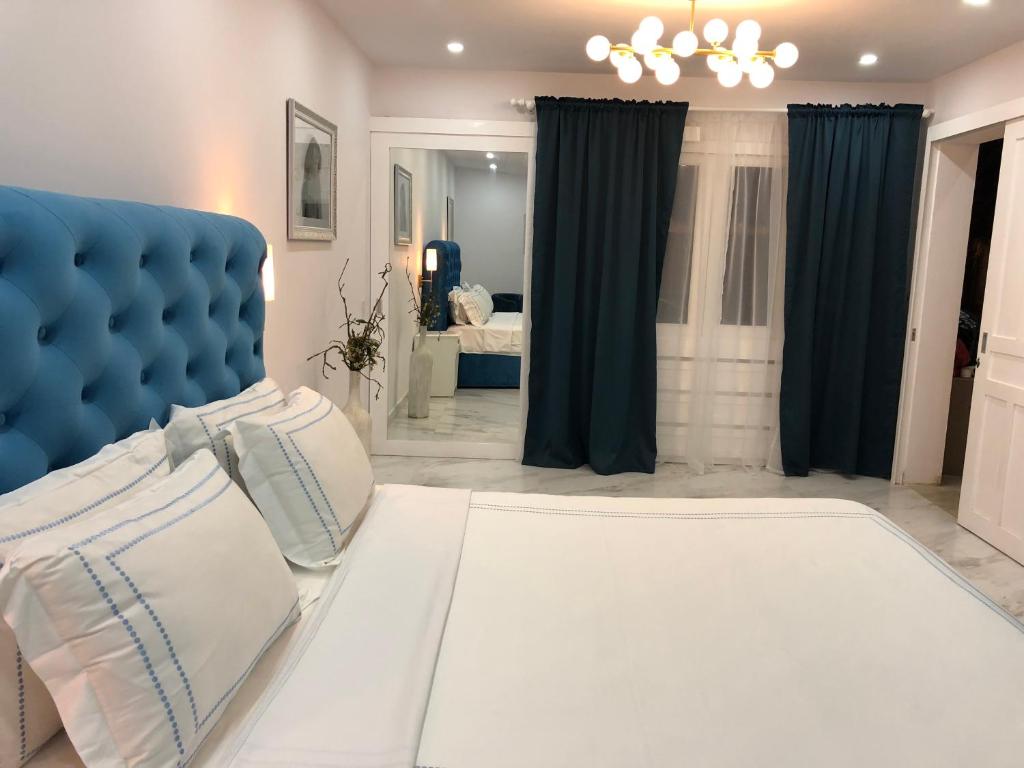Biệt Thự 2 Phòng Ngủ Với Hồ Bơi Riêng