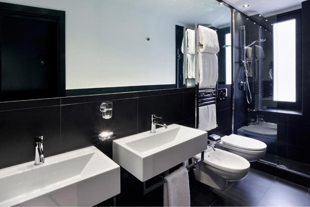 LHP Hotel Napoleon - Resim 36