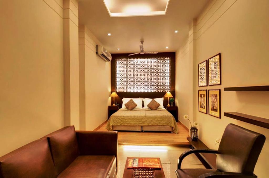 Posezení v ubytování Hotel Ajanta - Colonial Charm Award Winning Luxury Hotel in the Heart of the City