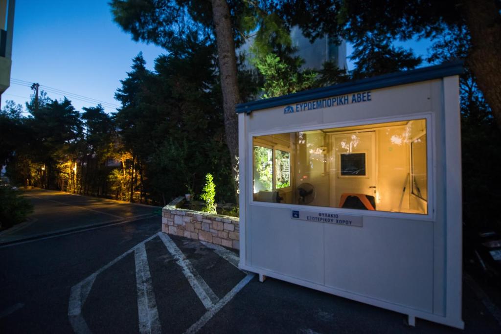 Pines Hotel - Resim 36