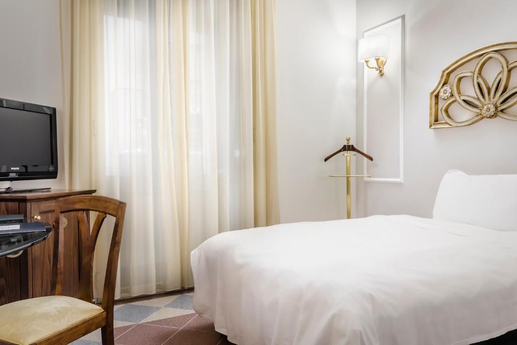 Eurostars Centrale Palace Hotel - Resim 18