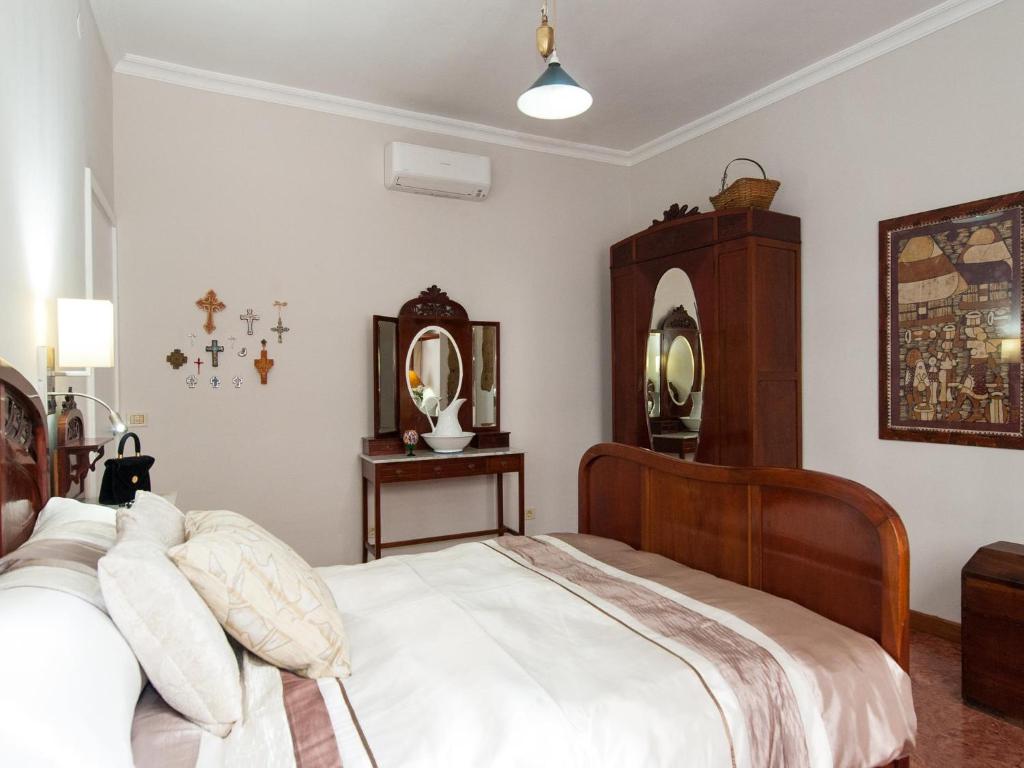 Posteľ alebo postele v izbe v ubytovaní Beautiful Beach Apartment M&B IV by Las Canteras
