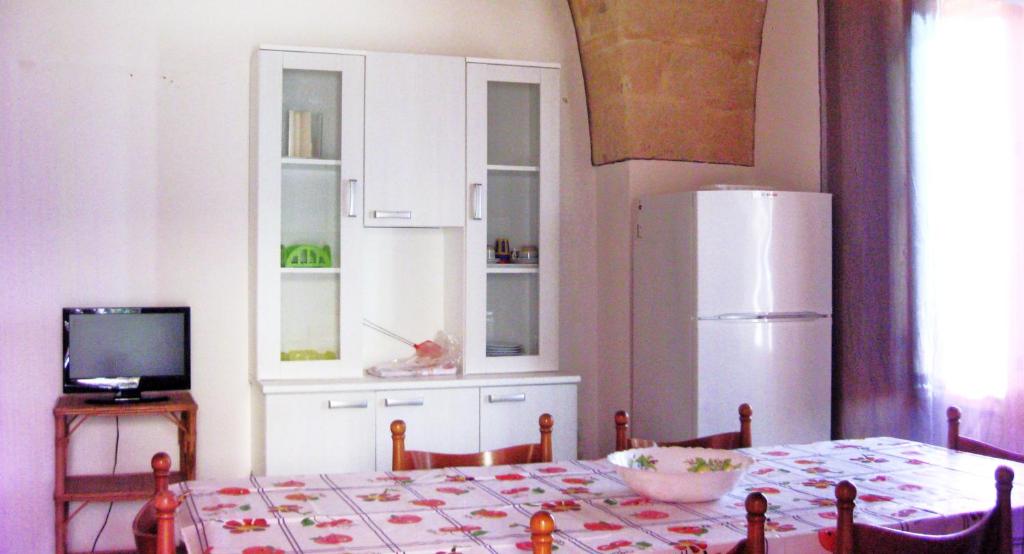 A kitchen or kitchenette at Villa "Franca"