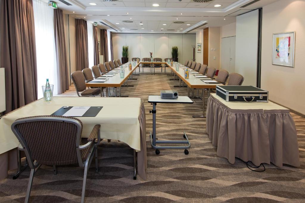 PhiLeRo Hotel Köln - Resim 41